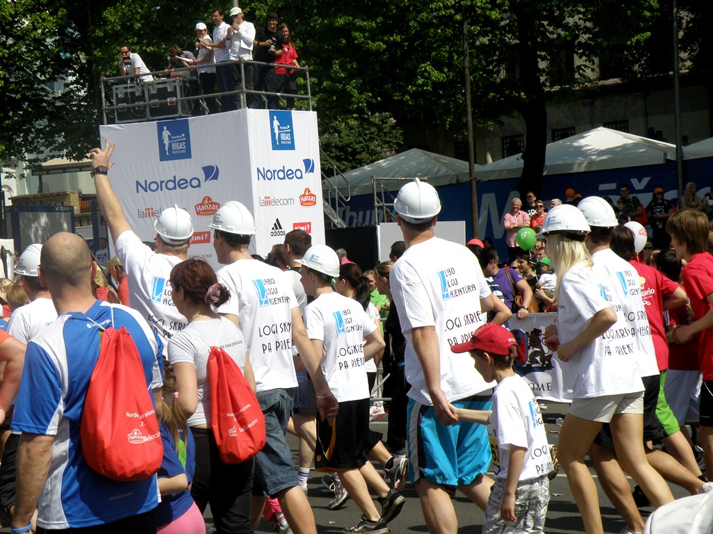 Labo logu aģentūras komanda startē Nordea maratonā Labo logu aģentūras komanda startē Nordea maratonā